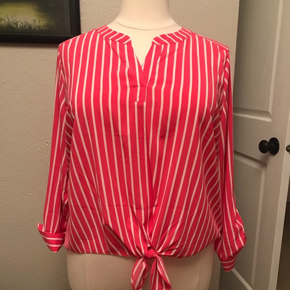 Cute front tie top